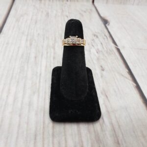 Ringset YG Women Sz 6 3.28DWT 14k Yellow Gold, 9x Square Cut Diamonds