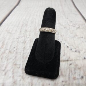 Ring WG Women Sz 7.5 2.40DWT 14k White Gold Band with White and Chocolate Diamonds Ring WG Women Sz 7.5 2.40DWT 14k White Gold Band with White and Chocolate Diamonds